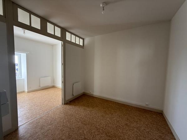 Appartement La Roche Sur Yon 5 pièce(s) 105.38 m2