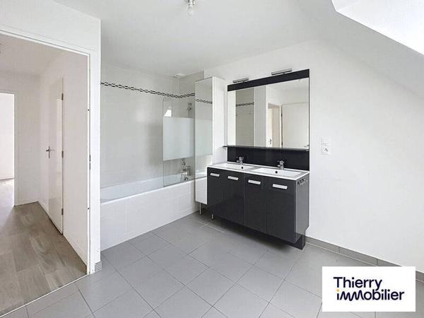 Maison 4 pièces                                        - 35730 Pleurtuit - SUPER U Réf : 124903
