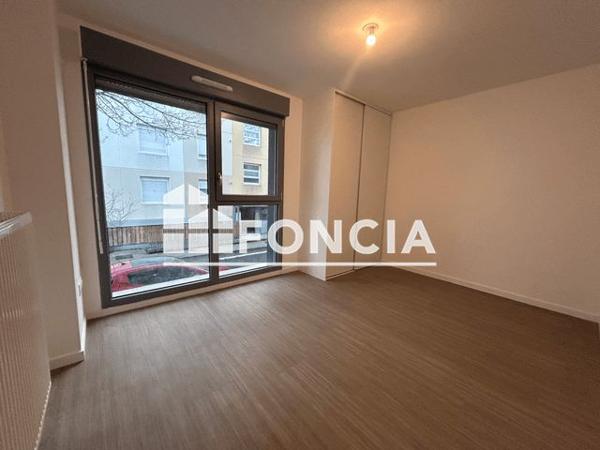 Location Appartement 2 pièces 40.3 m² - 2 RUE DES PLATANES Rouen 76100