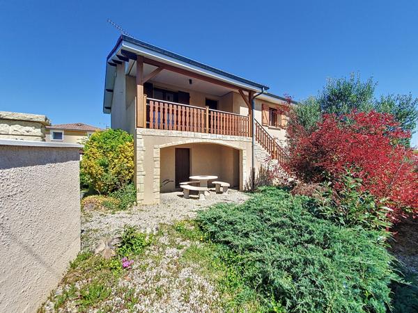 À vendre - Maison ancienne, 4 pièces située à Charvieu-Chavagneux (38230)