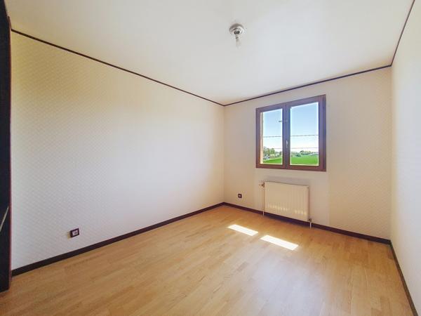 À vendre - Maison ancienne, 4 pièces située à Charvieu-Chavagneux (38230)