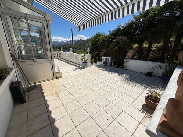 Grande villa avec vue Pyrénées