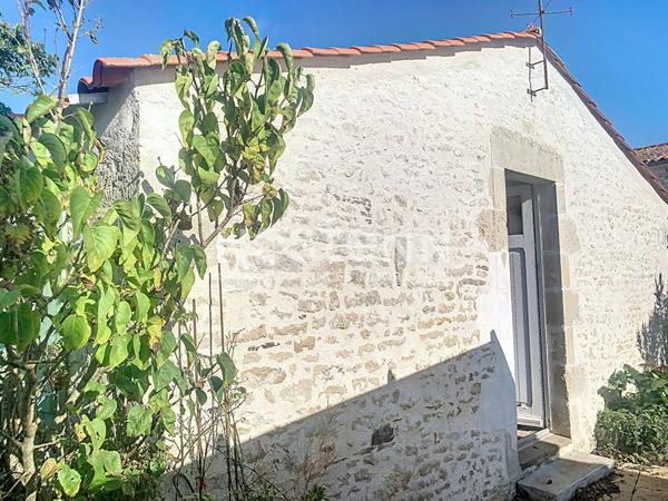 Maison La Bretonniere La Claye 3 chambres dépendances