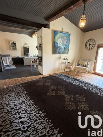 Maison de village 5 pièces de 200 m² à Saint-Maurice-sur-Eygues (26110)