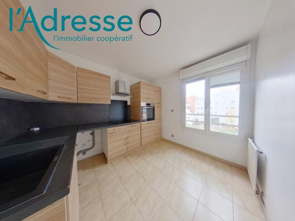 68 m² de charme et terrasse, à proximité du RER A