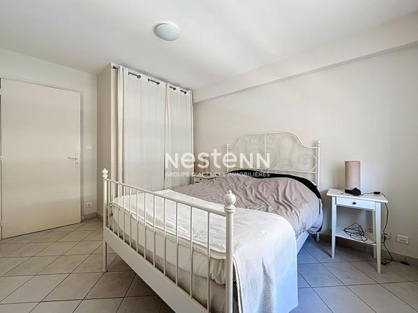 GOLFE JUAN - 3P - 62 m2 - Centre ville - Terrasse - Parking - Cave - Proche mer