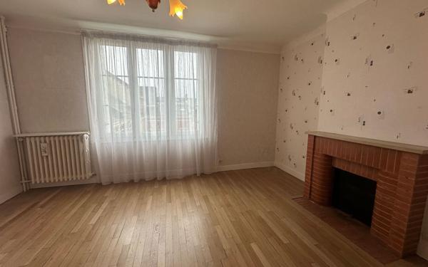 Appartement à vendre    3 pièces • 83,83 m2 Lisieux