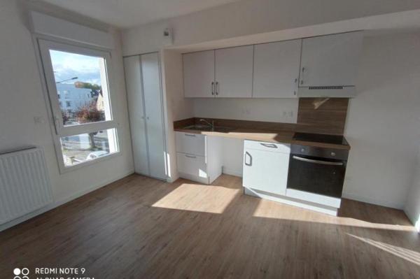 Location - Appartement 3 pièces 67 m 2 MORDELLES (35310)