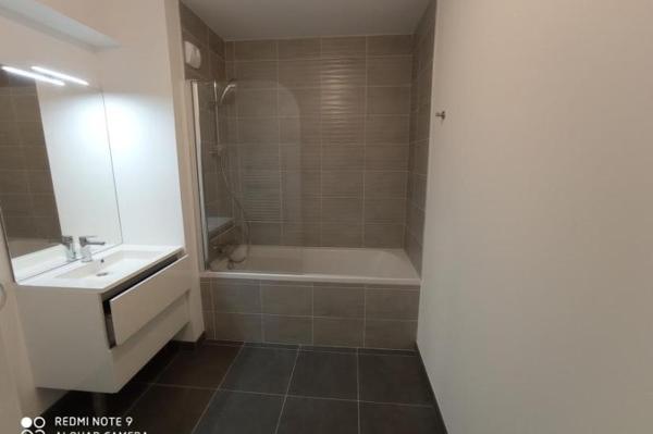 Location - Appartement 3 pièces 67 m 2 MORDELLES (35310)