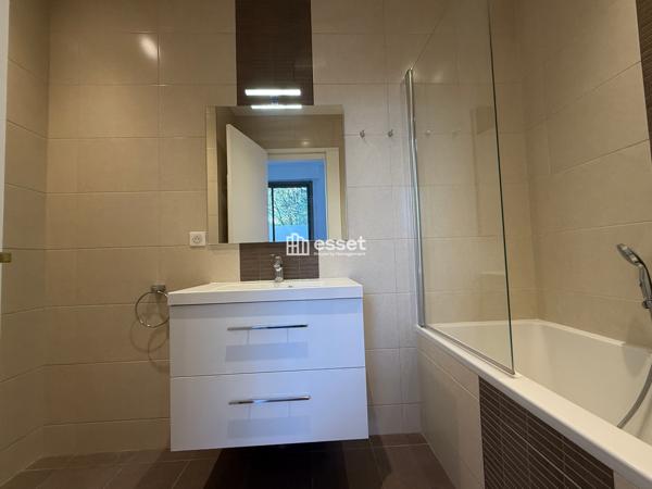 Location Appartement 2 pièces 45 m² - Saint-cloud 92210