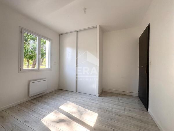 Maison 5 pièces (CHATEAUNEUF-SUR-CHARENTE) plein pied
