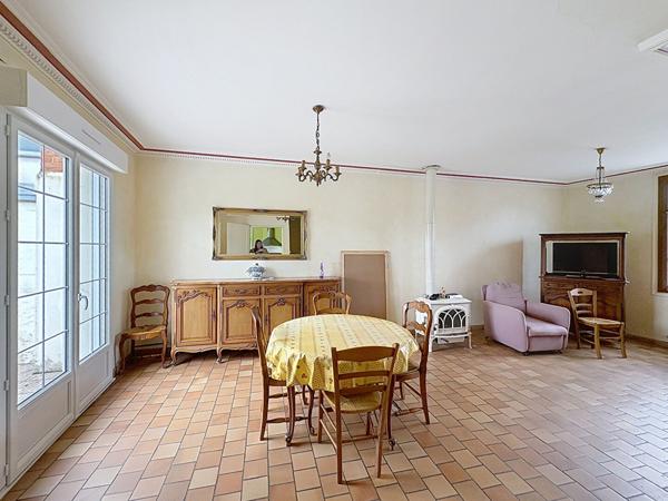 Charmante maison 96 m² proche commodités avec grand jardin