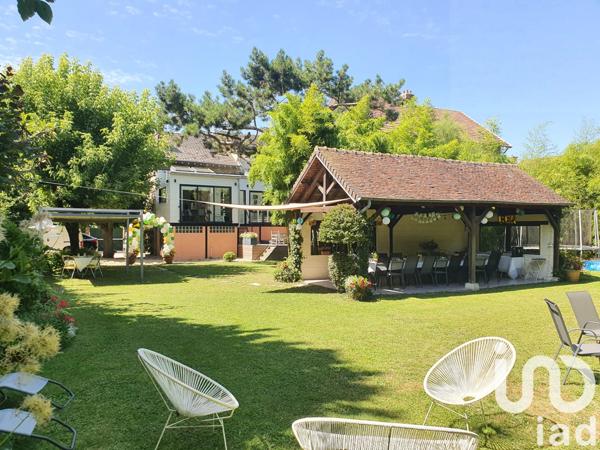 Maison à vendre 7 pièces 205 m² Coulommiers