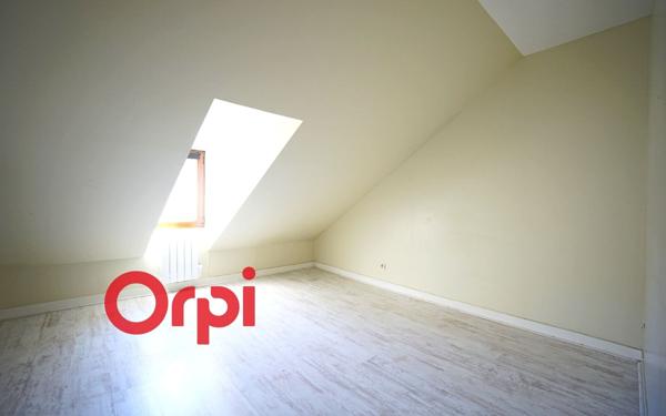 Appartement à louer    3 pièces •  Bernay