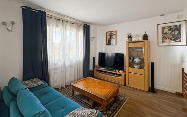 Maison à vendre    5 pièces • 77,26 m2 Vigneux-sur-Seine