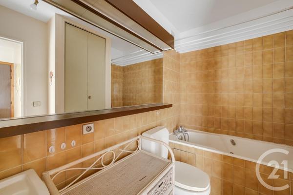 Appartement F1 à vendre  1 pièce - 33,70 m 2   PARIS  - 75019