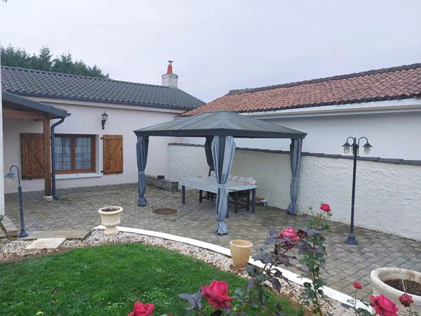 Vente Maison 5 pièces 155 m2 à Iteuil