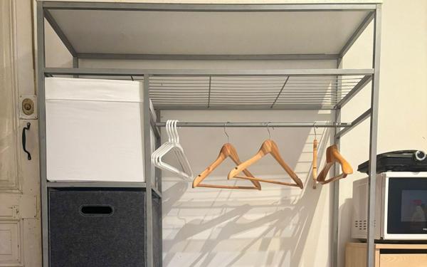 Appartement à vendre    1 pièce • 11 m2 Paris 6