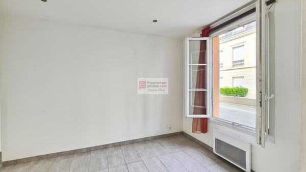 Appartement  2 pièces  37 m2  Le Chesnay
