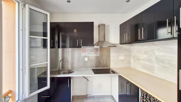 Appartement  2 pièces  37 m2  Le Chesnay