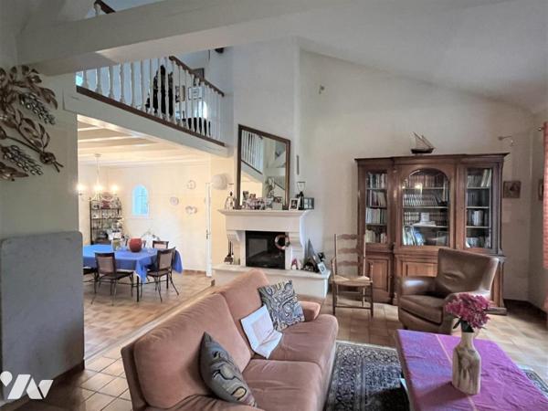 Basse Goulaine centre bourg, au calme, maison 184 m² sur parcelle de 2524 m²