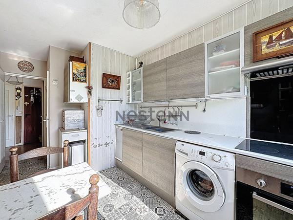 APPARTEMENT TOURS SUD - MONTJOYEUX T2 AVEC 2 BALCONS ET ASCENSEUR