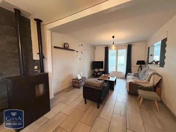 Maison à louer 4 pièces 109.6m² Fleury-les-Aubrais (45400)