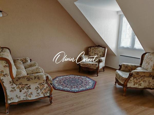 T4 au dernier étage avec ascenseur en centre-ville