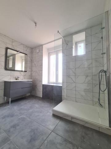 Location Appartement 3 pièces 69.75 m² - ÉPinal 88000