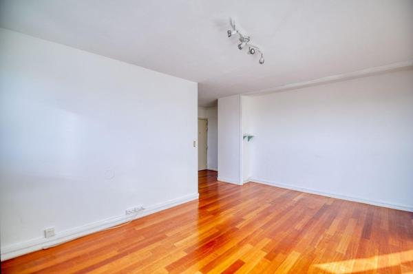Appartement 2 pièces de 50m2 - Parking - Cave