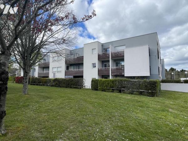 À VENDRE – Charmant T2 avec extérieur et garage – Vannes / Tohannic