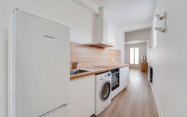 Appartement à vendre    2 pièces • 37 m2 Paris 14