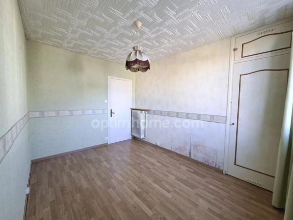 Maison 6 pièces – 114 m² – Quartier calme – Beau potentiel !