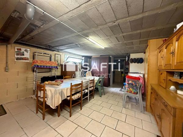 Maison sur sous sol intégral, 3 chambres.