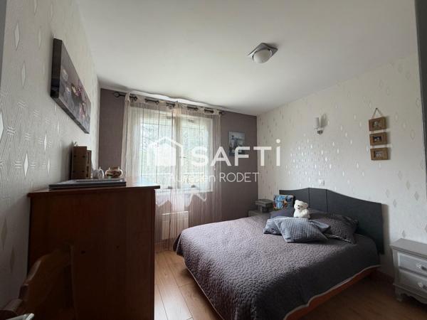 Maison sur sous sol intégral, 3 chambres.