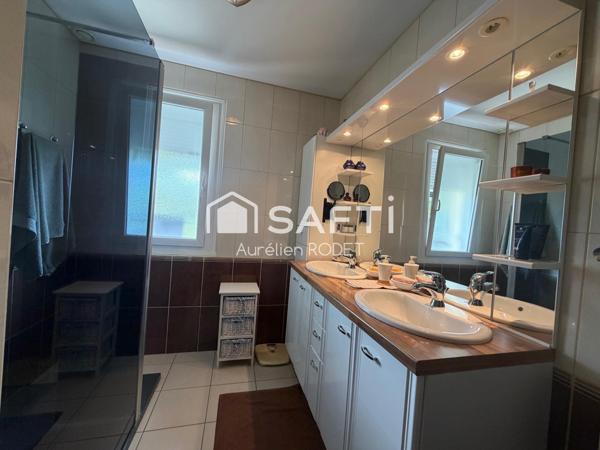 Maison sur sous sol intégral, 3 chambres.