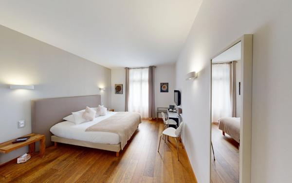 Maison à vendre    16 pièces •  Tarascon-sur-Ariège