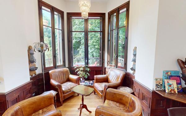 Maison à vendre    16 pièces •  Tarascon-sur-Ariège