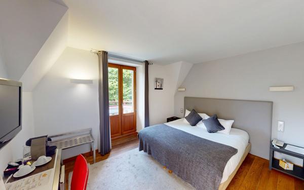 Maison à vendre    16 pièces •  Tarascon-sur-Ariège