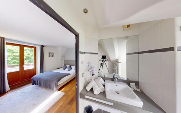 Maison à vendre    16 pièces •  Tarascon-sur-Ariège