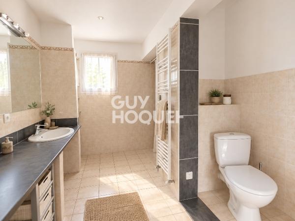 Maison à vendre de 6 pièces de 142 m²