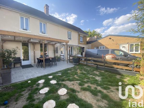 Maison de village 6 pièces de 146 m² à Béthisy-Saint-Pierre (60320)