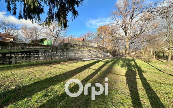 Terrain à vendre    Brié-et-Angonnes