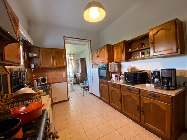 47300 VILLENEUVE SUR LOT Maison de Maître à Villeneuve/Lot proche commodités