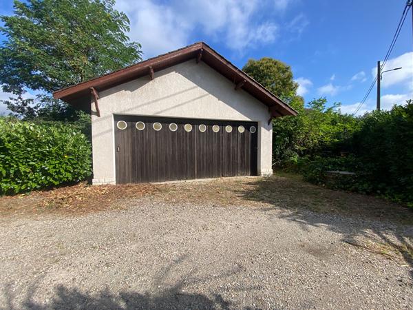 47300 VILLENEUVE SUR LOT Maison de Maître à Villeneuve/Lot proche commodités