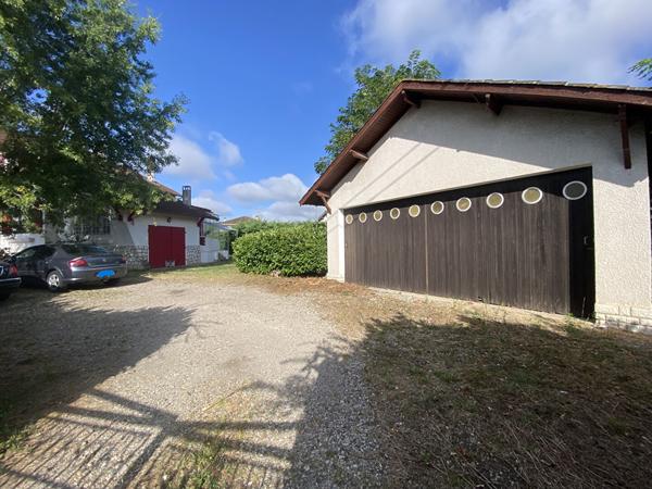 47300 VILLENEUVE SUR LOT Maison de Maître à Villeneuve/Lot proche commodités