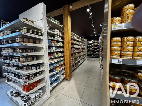 Alimentation​ à vendre 250 m² Asson