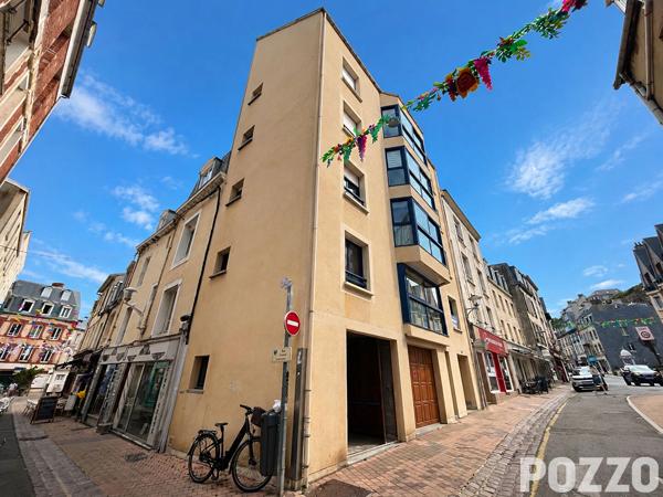 VUE MER FACE AU PLAT GOUSSET - Appartement 55m² avec ascenseur GRANVILLE
