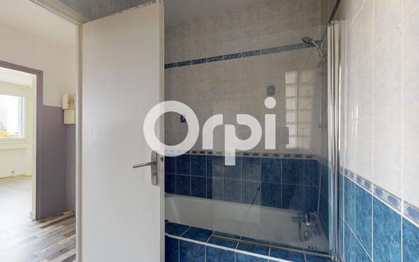 Appartement à louer    3 pièces • 72,99 m2 Lyon 8