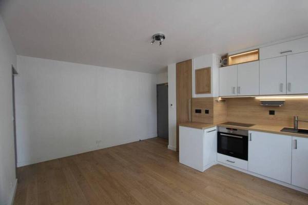 Appartement 2 pièces                                        - 44100 Nantes Réf : 12208